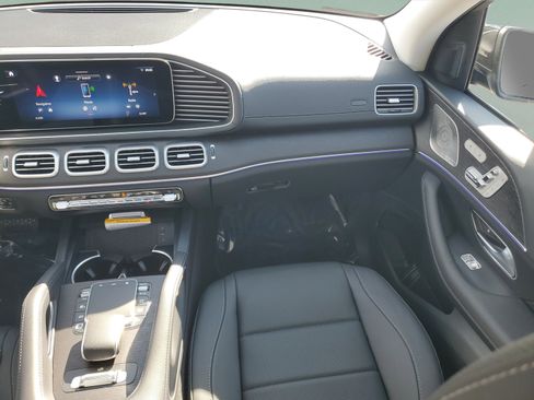 Certified 2026 Mercedes-Benz GLS 450 4MATIC image 13