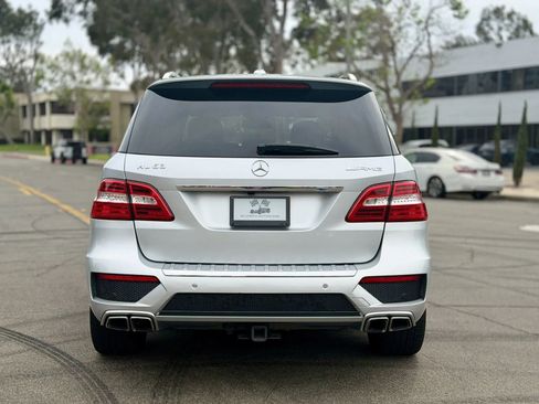 Used 2013 Mercedes-Benz ML 63 AMG 4MATIC image 3