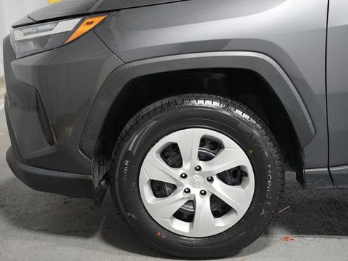 Certified 2023 Toyota RAV4 LE image 5