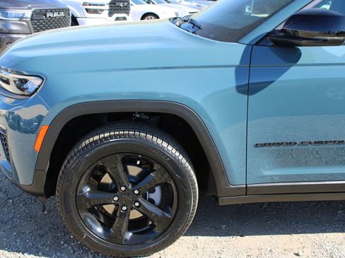 New 2026 Jeep Grand Cherokee Limited w/ Limited Altitude Package image 7