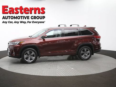 Used 2019 Toyota Highlander Limited Platinum AWD/4WD image 64