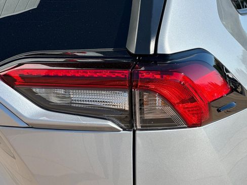 New 2025 Toyota RAV4 XLE image 33