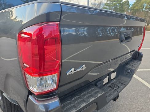 Used 2023 Toyota Tacoma SR image 33