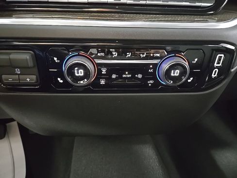 New 2025 Chevrolet Silverado 1500 RST image 20