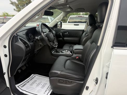 Used 2023 Nissan Armada SV RWD image 7