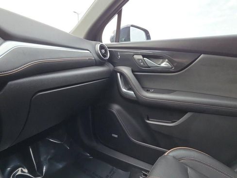 Used 2020 Chevrolet Blazer Premier w/ Driver Confidence II Package image 19