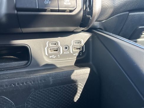 Used 2023 RAM 1500 Laramie image 45