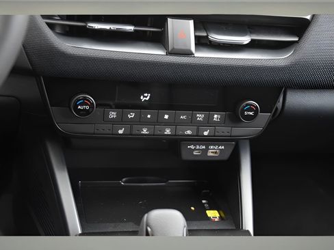 New 2026 Subaru Outback Limited image 36