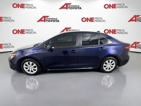 Certified 2021 Toyota Corolla LE FWD image 5