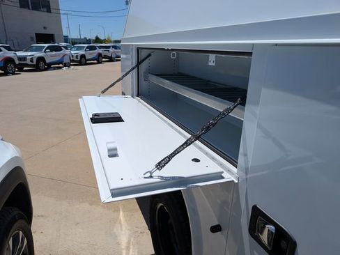New 2024 Chevrolet Express 3500 w/ Power Convenience Package RWD image 5
