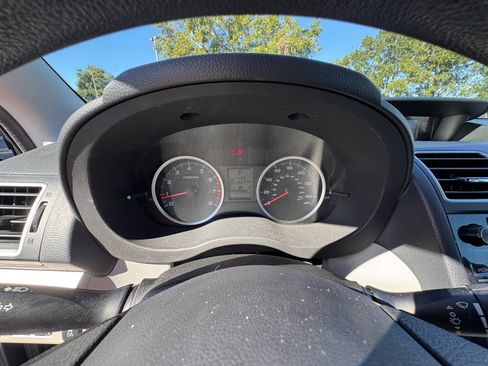 Used 2018 Subaru Forester 2.5i Premium w/ All-Weather Package image 23