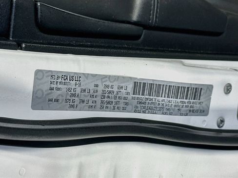 Used 2018 Jeep Grand Cherokee Altitude RWD image 36