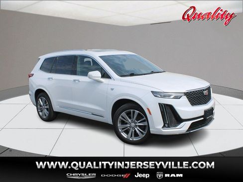 Used 2024 Cadillac XT6 Premium Luxury AWD/4WD image 1