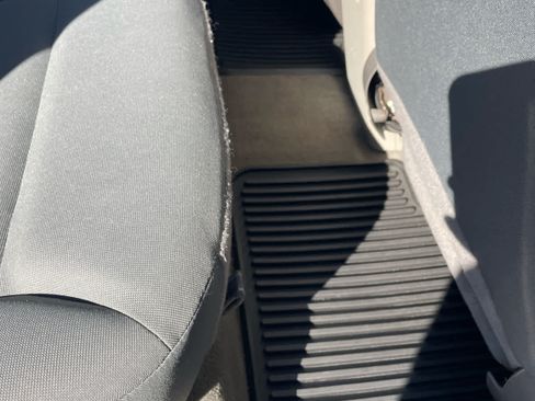 Used 2012 Ford Escape XLS FWD image 19