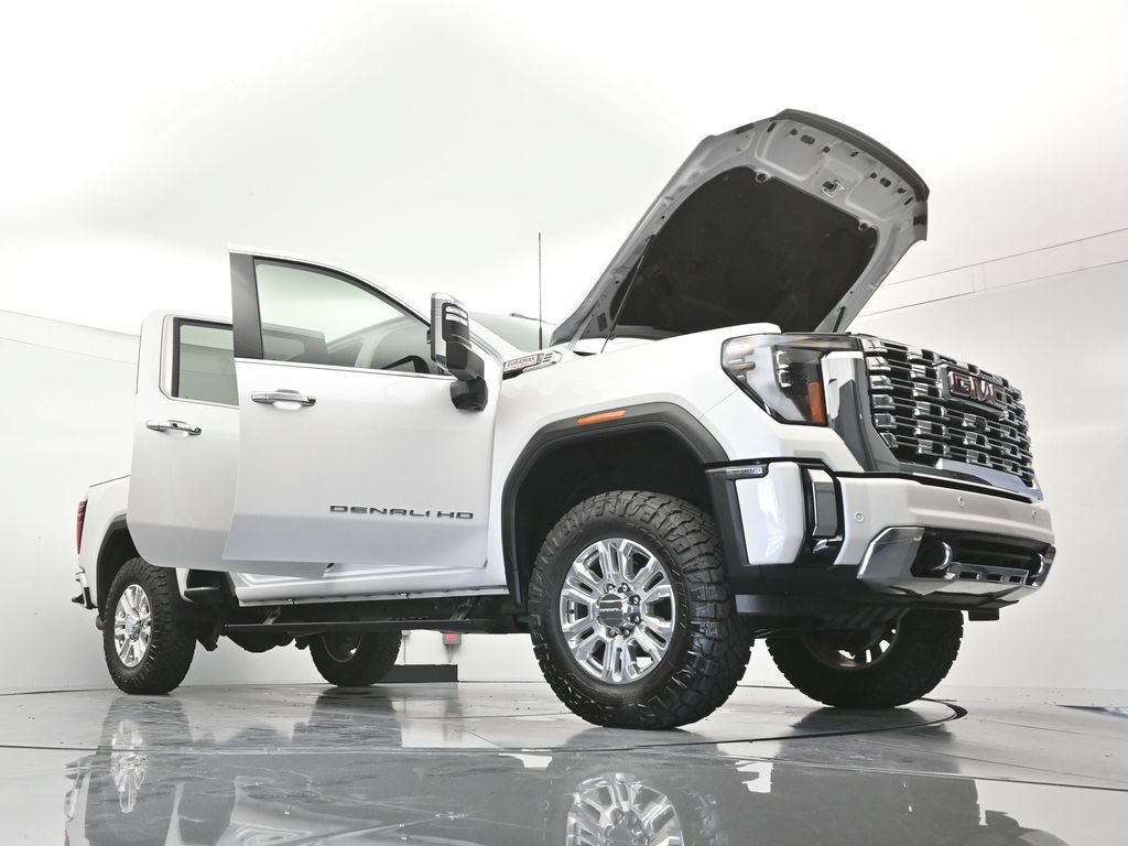 Certified 2025 GMC Sierra 2500 Denali w/ Technology Package AWD/4WD image 52