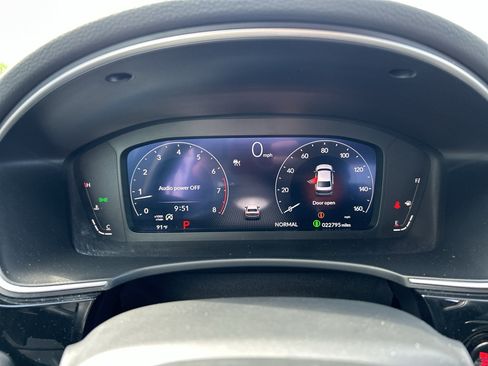 Used 2024 Honda Civic Touring image 19