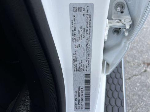 Used 2022 RAM 1500 Big Horn AWD/4WD image 35