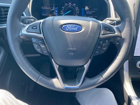 Used 2024 Ford Edge SEL w/ Convenience Package AWD/4WD image 7