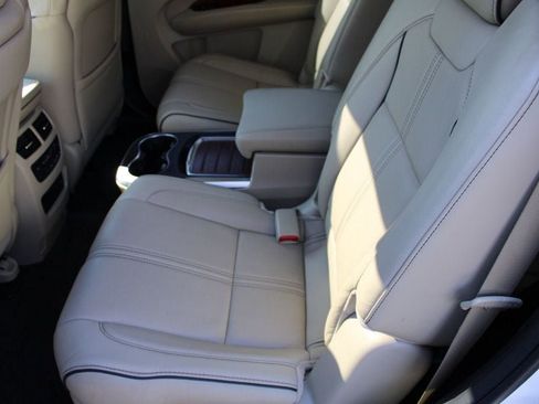 Used 2018 Acura MDX Sport Hybrid w/ Advance Pkg image 32