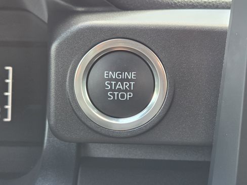 Used 2026 Toyota 4Runner SR5 RWD image 14