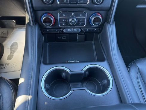 Used 2021 Chevrolet Tahoe Z71 w/ Z71 Signature Package image 27