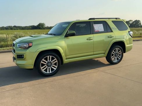 Used 2023 Toyota 4Runner TRD Sport image 4