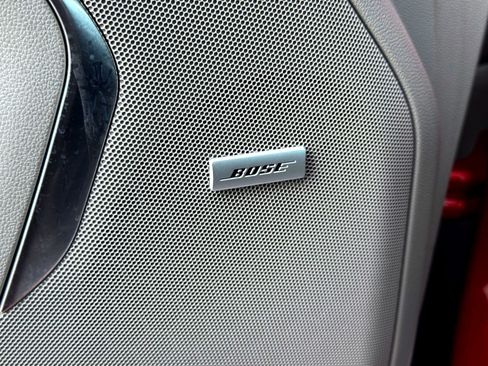 Used 2023 Chevrolet Tahoe Z71 w/ Luxury Package image 16