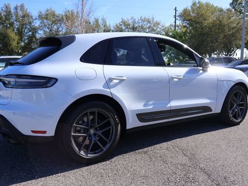 Used 2025 Porsche Macan Turbo image 9