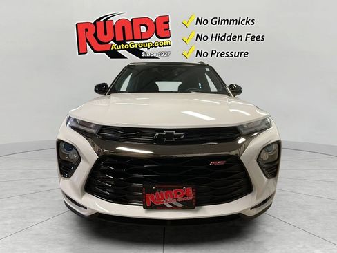 Certified 2023 Chevrolet TrailBlazer RS w/ Sun and Liftgate Package image 8