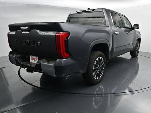 Used 2026 Toyota Tundra Limited AWD/4WD image 7