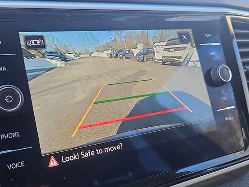 Used 2023 Volkswagen Atlas SEL Premium image 10