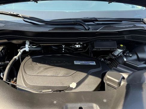 Used 2019 Honda Ridgeline Sport image 4