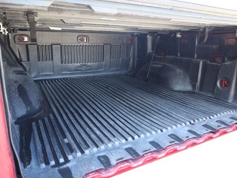 Used 2019 Chevrolet Colorado Z71 AWD/4WD image 23
