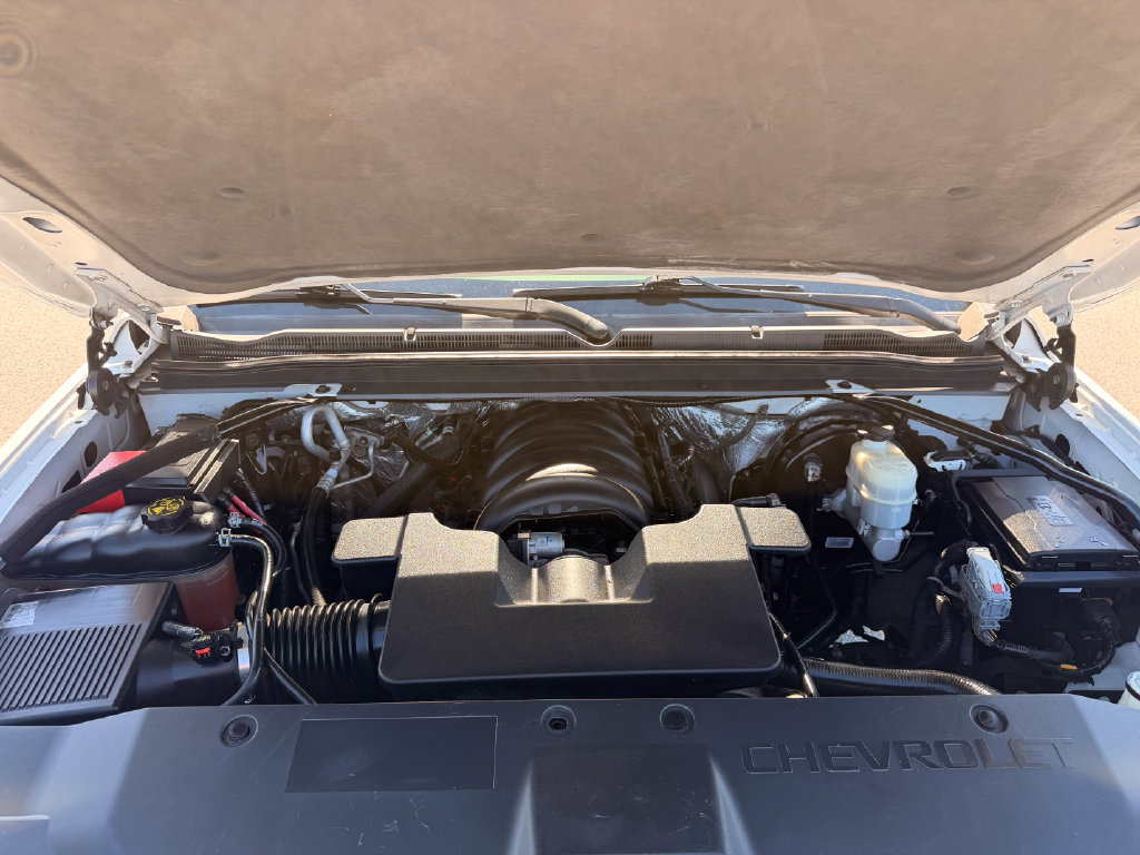 Used 2016 Chevrolet Suburban LT RWD image 26