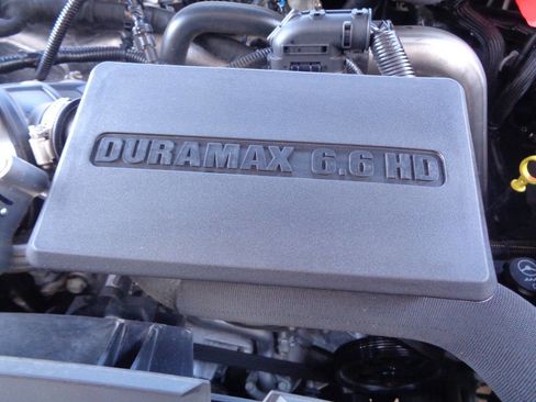 Used 2024 Chevrolet Silverado 2500 LT w/ Texas Edition image 15