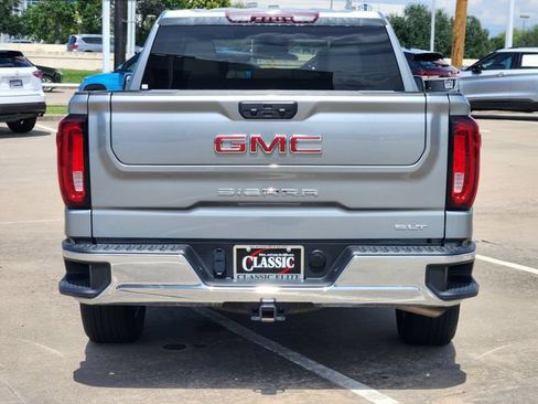 Used 2025 GMC Sierra 1500 SLT AWD/4WD image 6