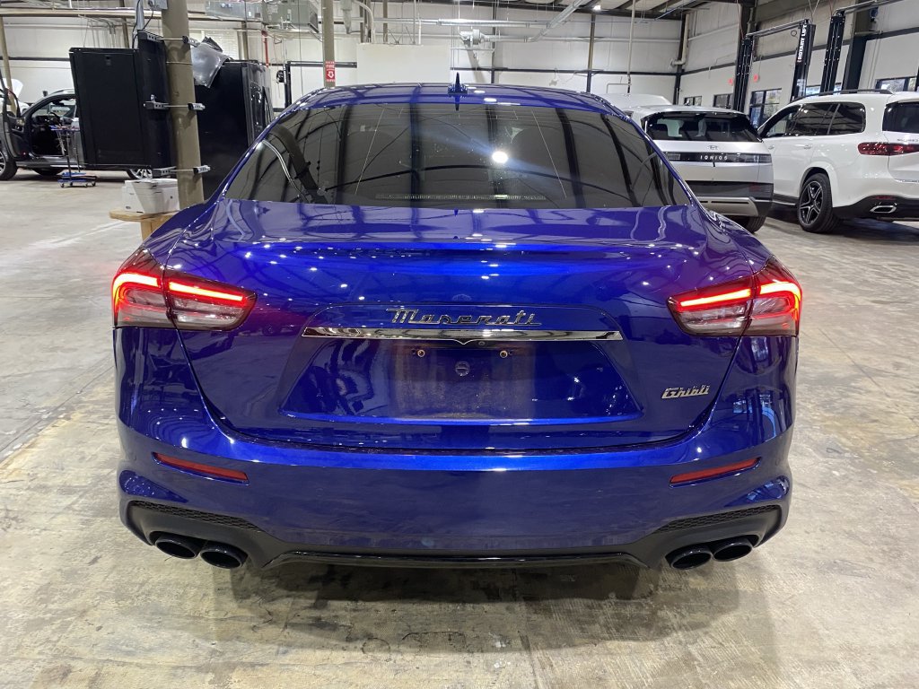 Used 2022 Maserati Ghibli Modena RWD image 16