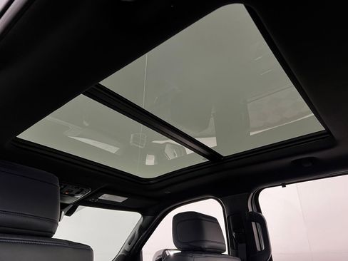 New 2026 Toyota Tundra Platinum AWD/4WD image 23