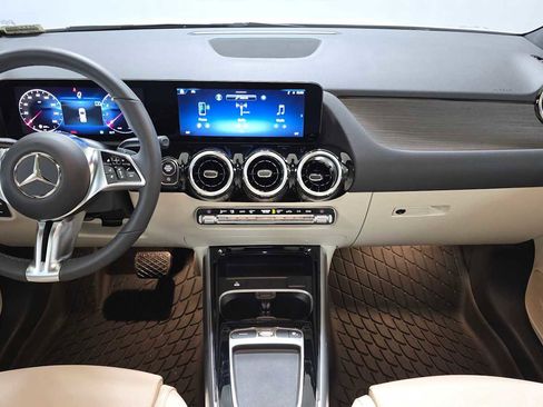 Certified 2026 Mercedes-Benz GLA 250 4MATIC image 19