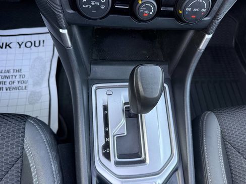 Used 2022 Subaru Forester Premium AWD/4WD image 30
