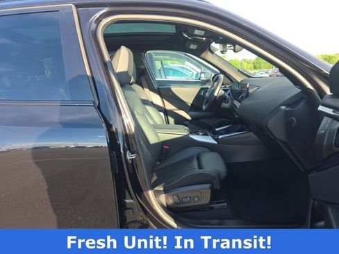 Used 2025 BMW X3 xDrive30i w/ Premium Package AWD/4WD image 11