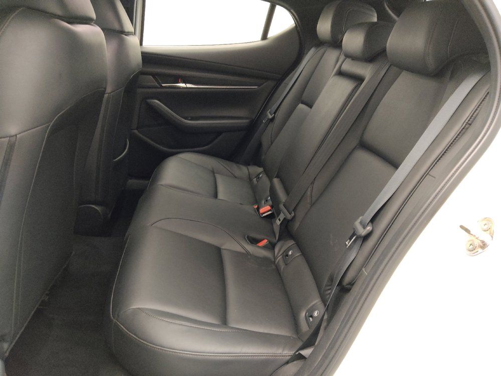 Used 2023 MAZDA MAZDA3 s FWD image 18