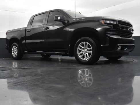 Used 2022 Chevrolet Silverado 1500 RST w/ Safety Package image 41