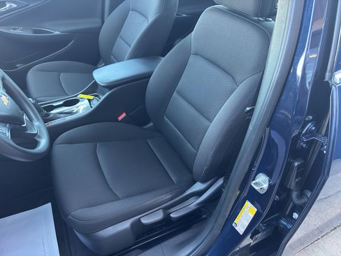 Used 2018 Chevrolet Malibu LS FWD image 9