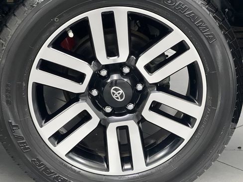 Used 2021 Toyota 4Runner Limited RWD image 66