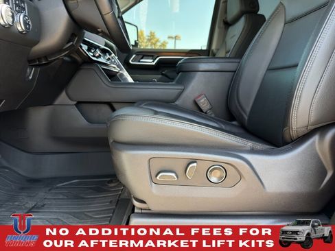 Used 2024 GMC Sierra 2500 Denali w/ Denali Reserve Package AWD/4WD image 19