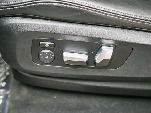 Used 2024 BMW X5 sDrive40i w/ Parking Assistance Package RWD image 23