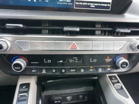 Used 2024 Kia Telluride S w/ S Sunroof Package FWD image 13