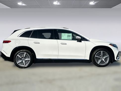 New 2026 Mercedes-Benz EQS 400 4MATIC SUV image 7