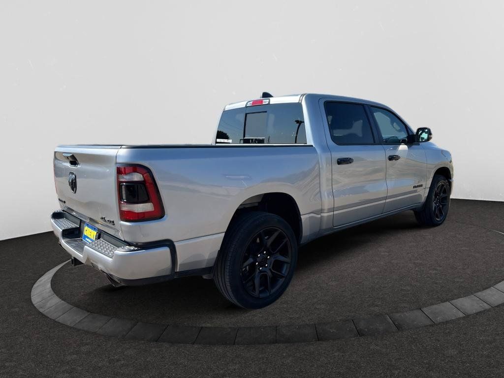 Used 2024 RAM 1500 Laramie AWD/4WD image 6